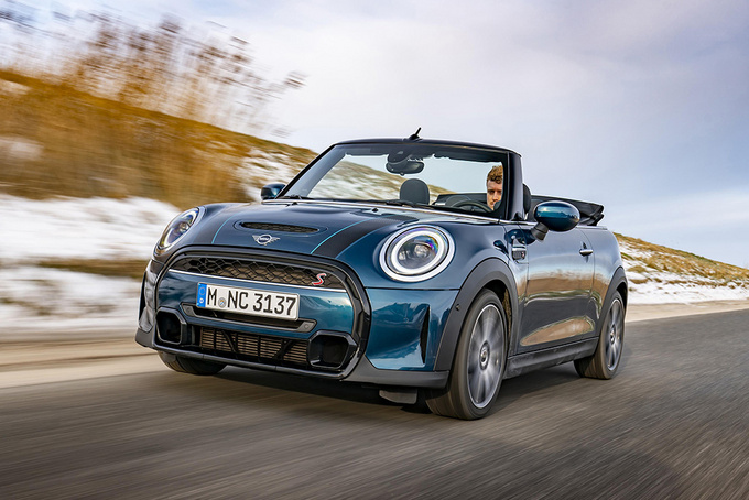 符合年轻人的小众之选这几款轿车30万都能搞定