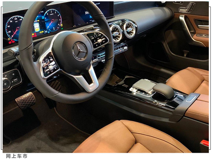 奔驰全新cla到店实拍轿跑造型/内饰升级更豪华-图4