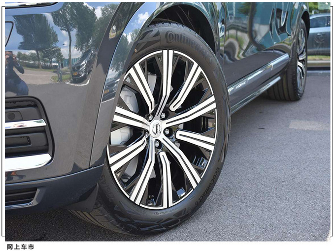 沃尔沃XC90新车型实拍搭2.0T/尺寸媲美宝马X5-图4