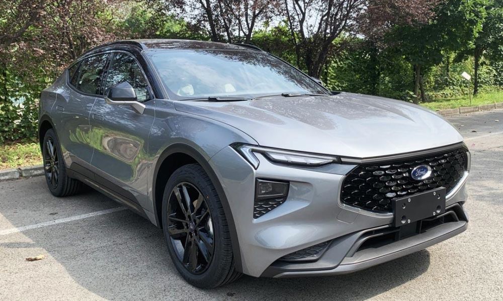 长安福特新能源谱系的又一力作EVOS 2.0T FHEV高能来袭-图2
