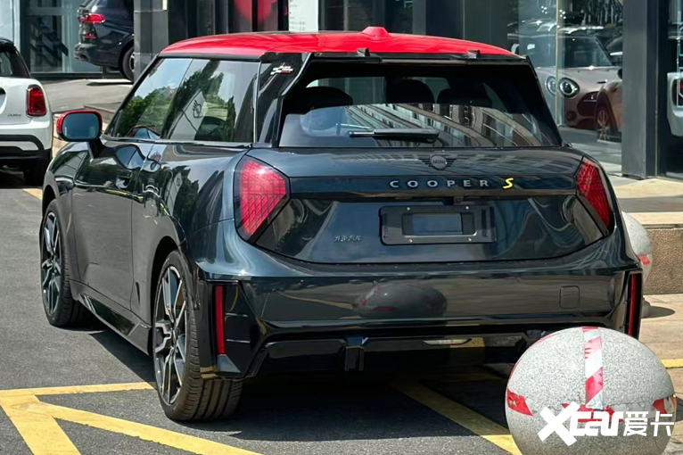 全新电动MINI 7月7日上市预售21万起 老车主优惠2万-图3