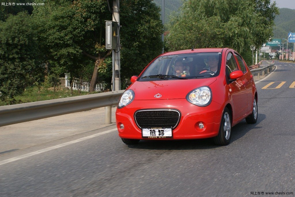 吉利全球鹰熊猫 吉利 熊猫图片