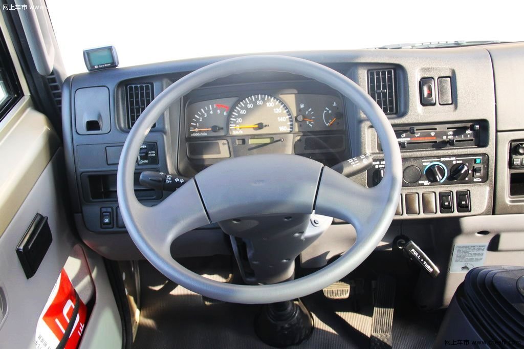 碧莲2006款 4.5 手动dx内饰中控图片(21/45)_网上车市