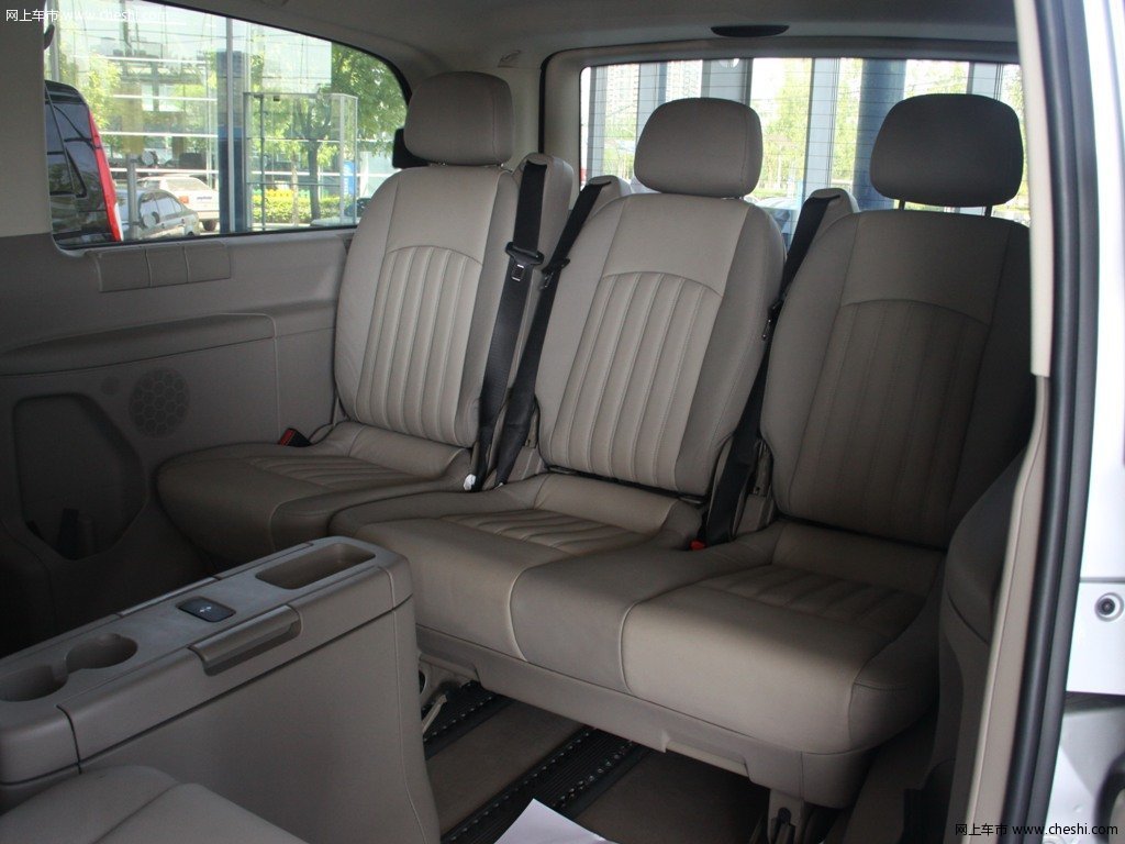 4bea3950cfee6.jpg