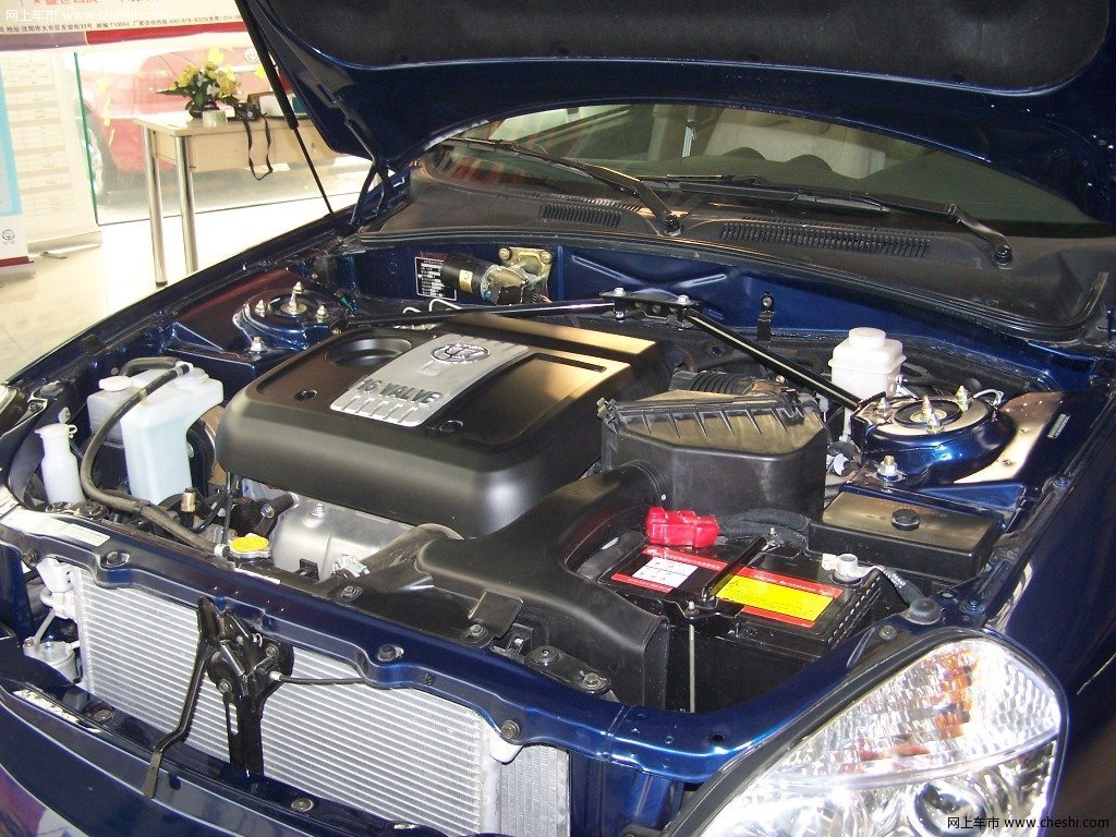 尊驰 中华轿车 尊驰 发动机 图片