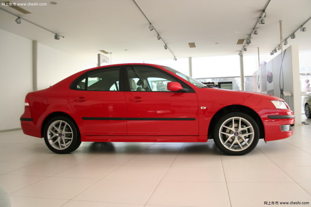 萨博9-3外观整体高清图片(74/94)_网上车市(大图)