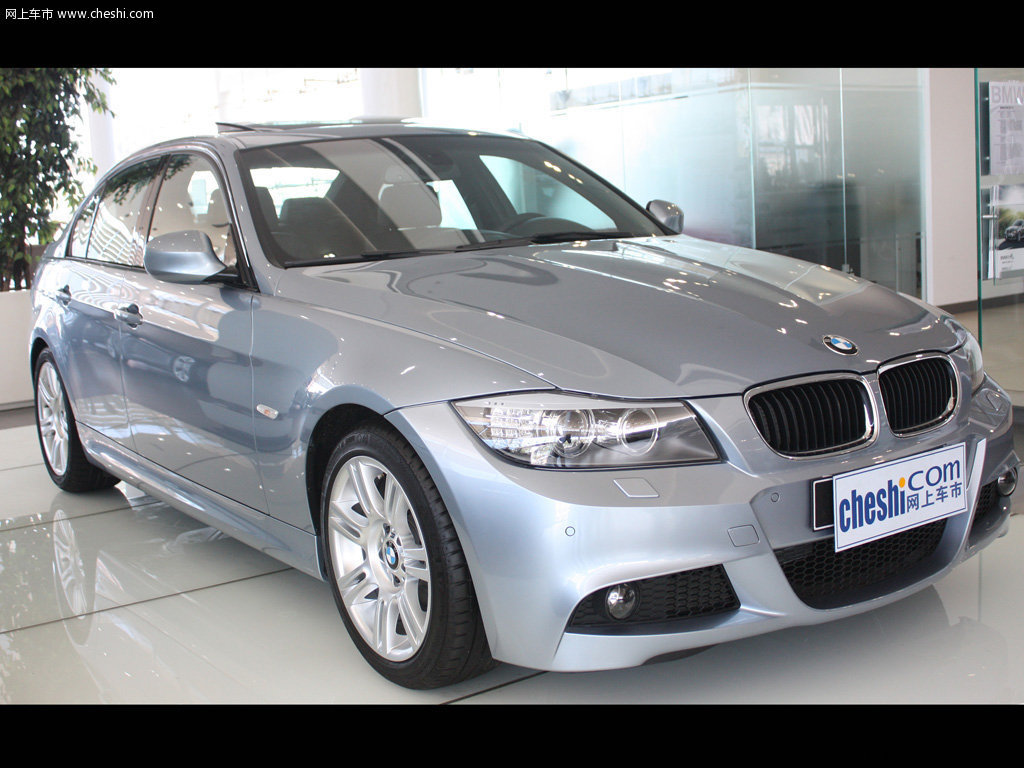 提示:支持键盘翻页 ←左 右→             宝马3系2010款 320i 2.