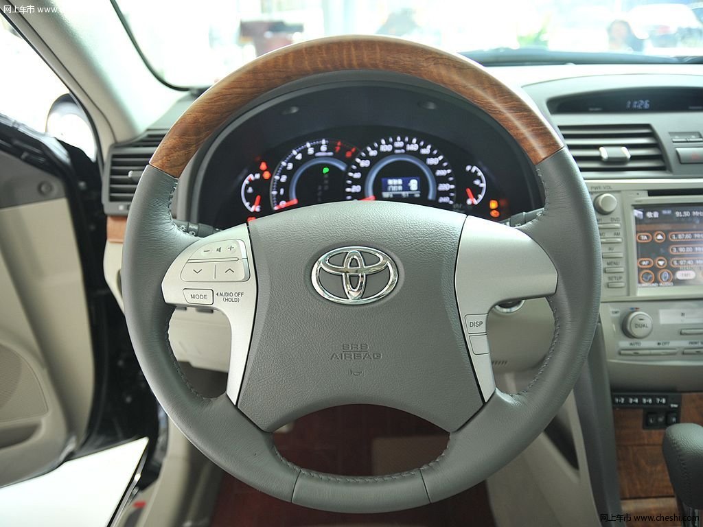 紫钻黑凯美瑞 2011款 200g经典周年纪念版内饰中控图片(4/17)_网上车