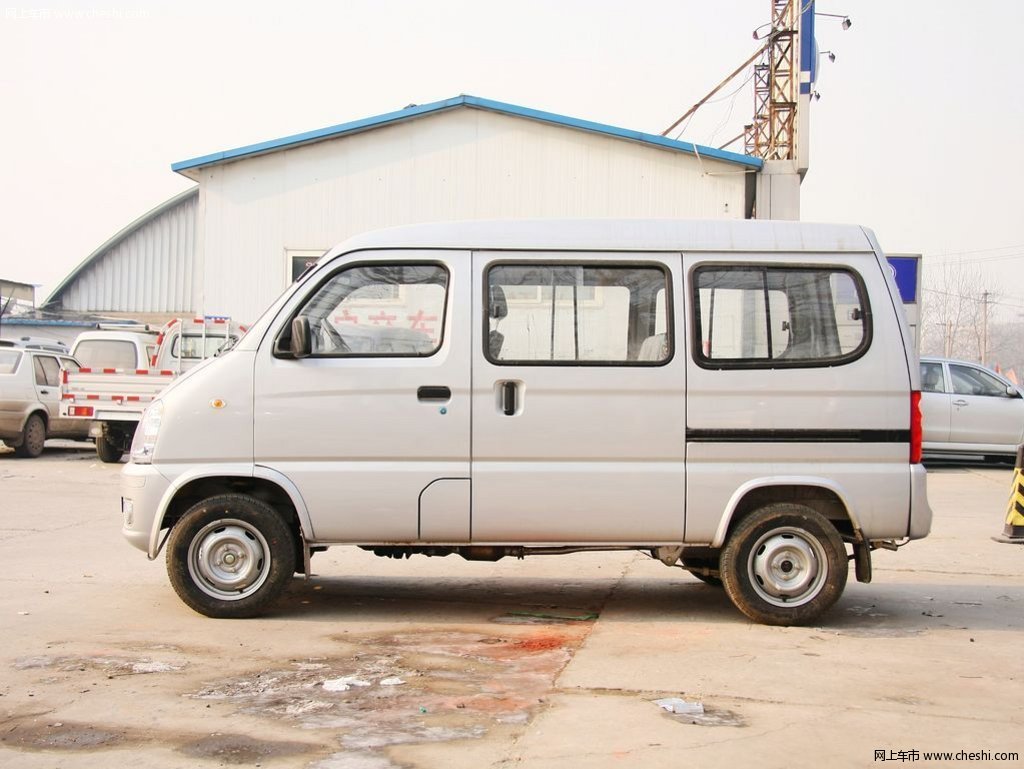 汽车图片 一汽 佳宝v52 2011款 v52实用型 1.