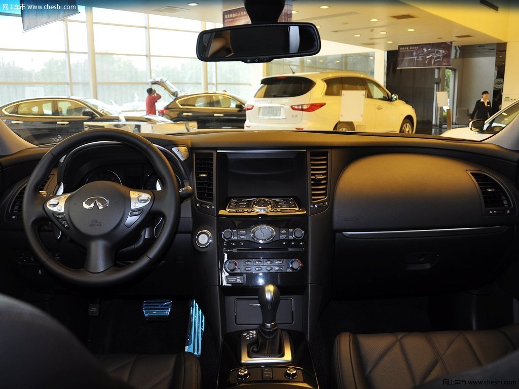 内饰中控 (1/23)提示:支持键盘翻页 ←左 右→             英菲尼迪