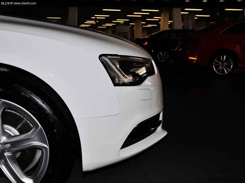 奥迪a5 45tfsi 2.0t cvt 2014款图片