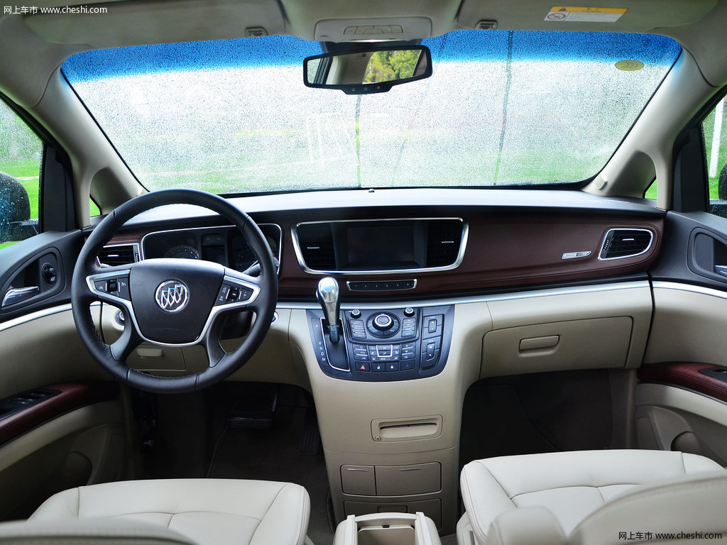 别克gl8 3.0l gt豪华商务豪雅版 2014款图片