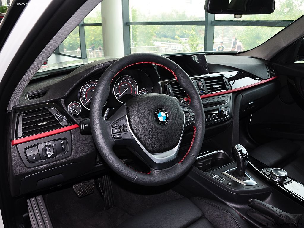 雪山白宝马3系 2014款 328i运动设计套装内饰中控图片(2/20)_网上车市