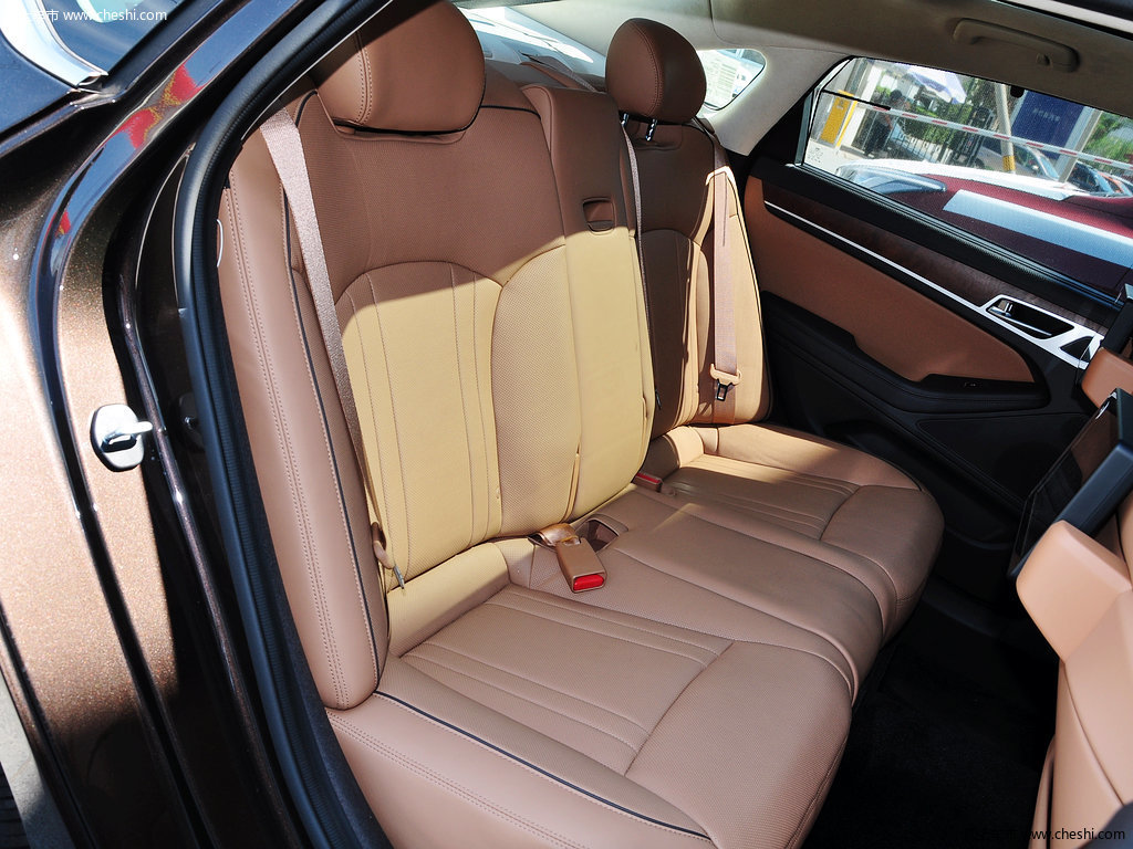 捷恩斯 2015款 3.0l 自动 旗舰型图片