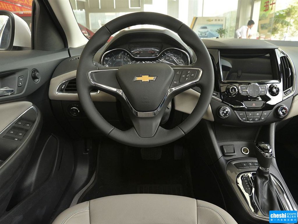 博彩送彩金大全:㊣线上第一品牌【值得您信赖】珍珠白科鲁兹内饰中控