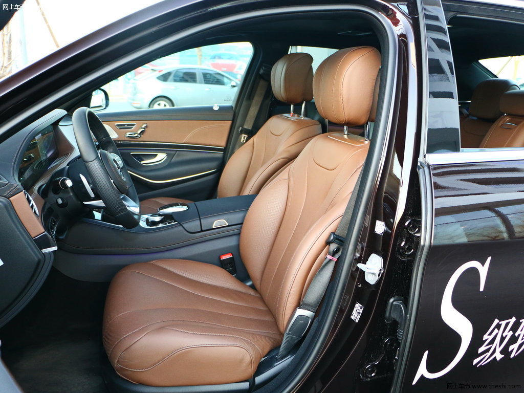 黑色奔驰s级 2017款 s320 l 商务型座椅空间图片(23/23)_网上车市