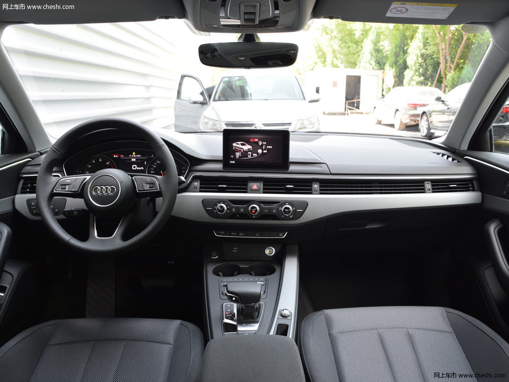 奥迪a4l 2018款 30周年年型 40 tfsi进取型内饰中控图片(1/114)_网上