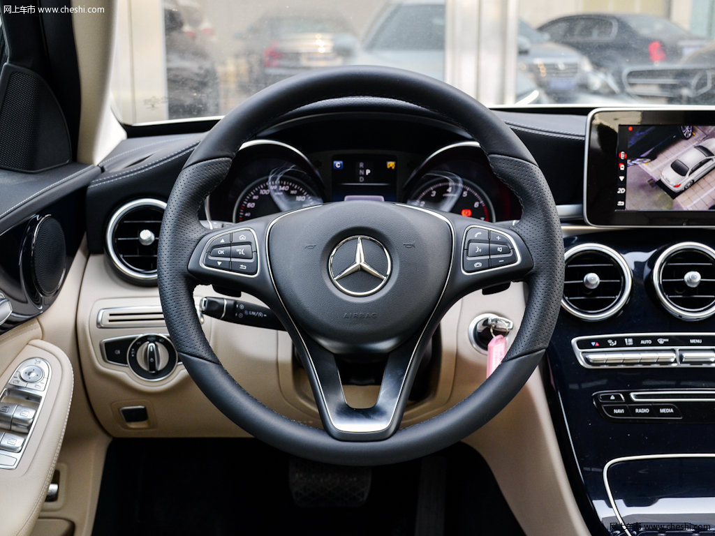 汽车图片 奔驰 奔驰c级 2018款 c 180 l 时尚型运动版  内饰中控 (3