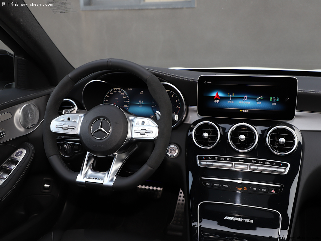 黑色奔驰c级amg 2019款 amg c63内饰中控图片(9/47)_网上车市