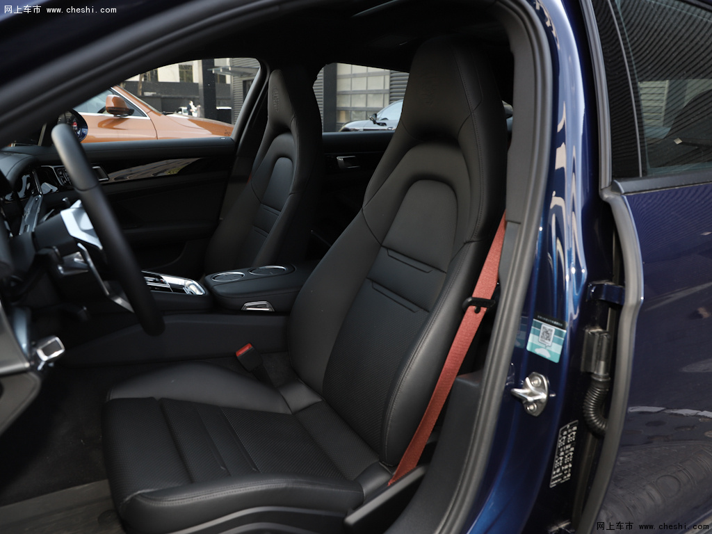 汽车图片 保时捷 panamera 2019款 panamera 2.