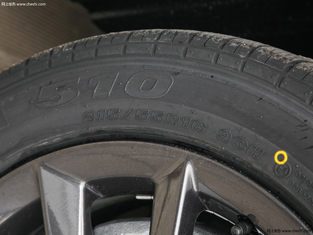 支持键盘翻页 ←左 右→             思域2019款 220turbo cvt劲动版