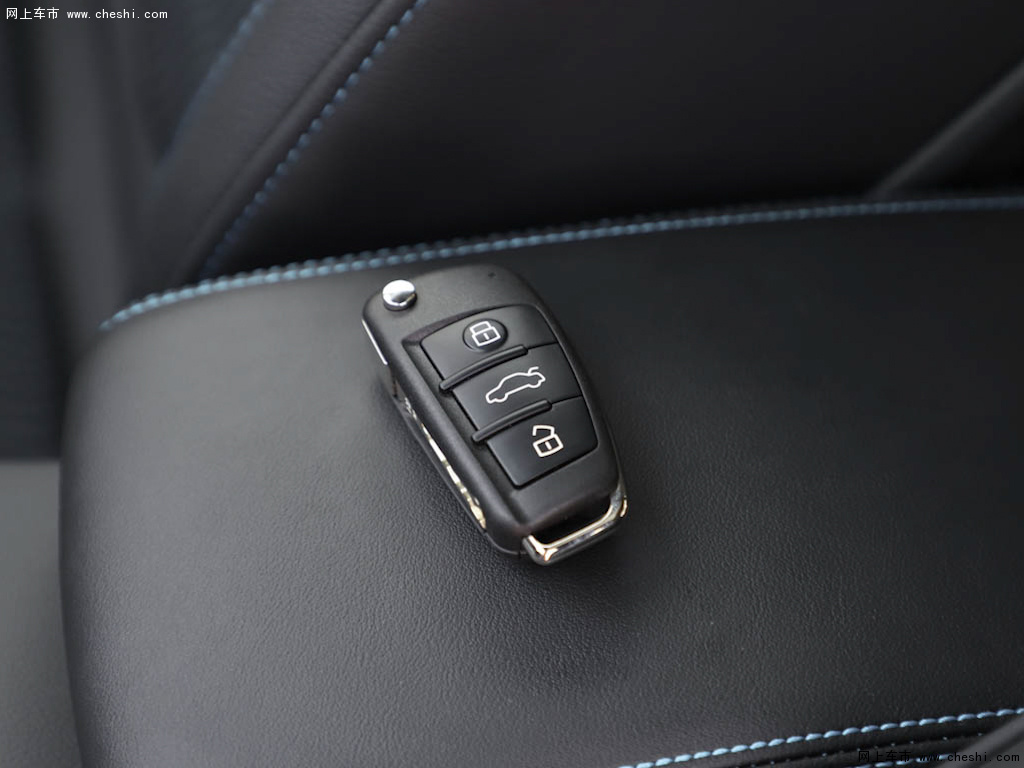 提示:支持键盘翻页 ←左 右→             奥迪a32020款 limousine