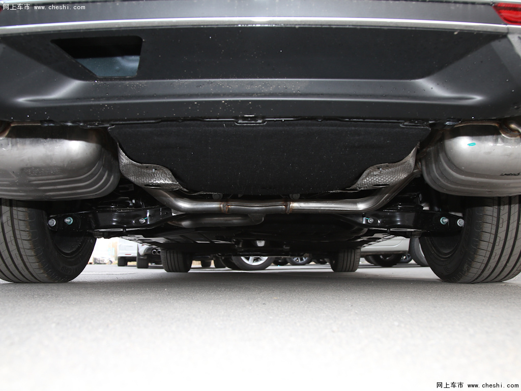 提示:支持键盘翻页 ←左 右→             迈腾2021款 330tsi dsg