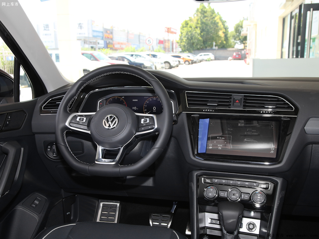 途观l 2020款 330tsi 自动两驱r-line旗舰版国vi内饰中控图片(9/56)