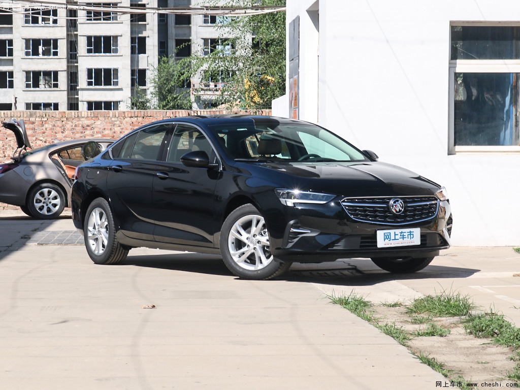 墨玉黑君威 2020款 552t豪华型外观整体图片(1/8)_网上车市