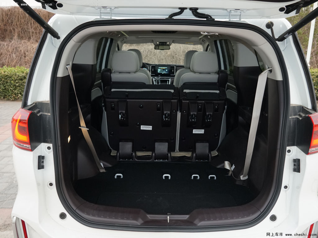 汽车图片 广汽传祺 传祺m8 2021款 大师系列 390t 至尊版  2021 大师