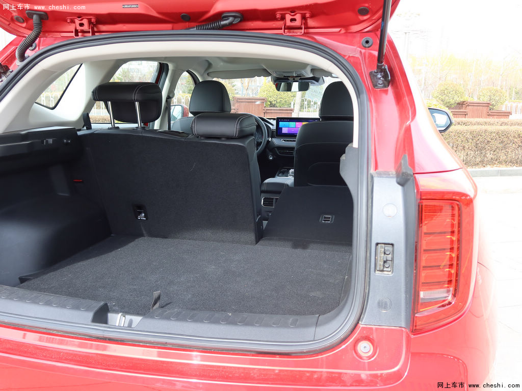黑色哈弗初恋 2021款 1.5t自动大四版座椅空间图片(5/40)_网上车市