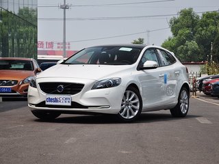 2015款1.6T 自动智逸版