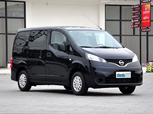 海口郑州日产nv200优惠1000元送礼包