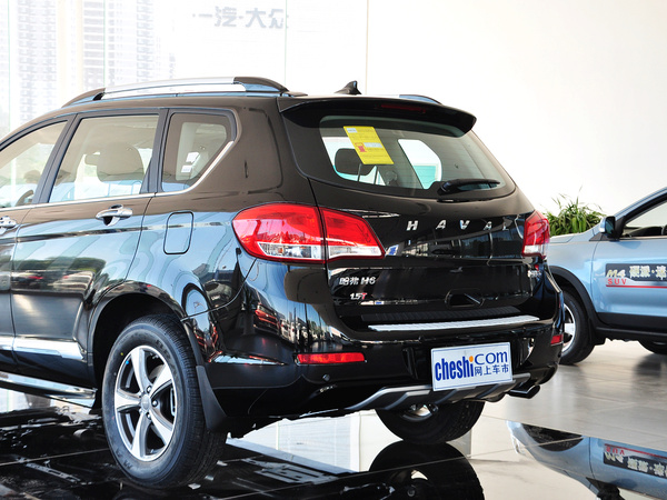 哈弗汽车  升级版 1.5T 手动 车辆尾部特写