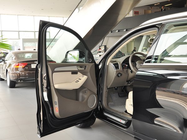 16款进口奥迪q5行情20t天津港现车最低