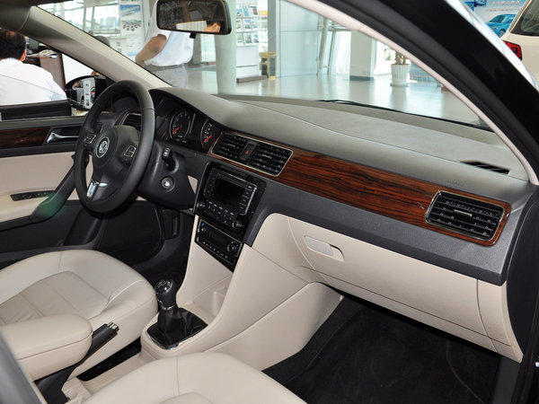 衡阳大众新桑塔纳最高优惠3000元