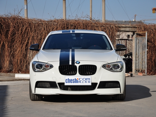 宝马(进口)  改款 118i 车头正面视角