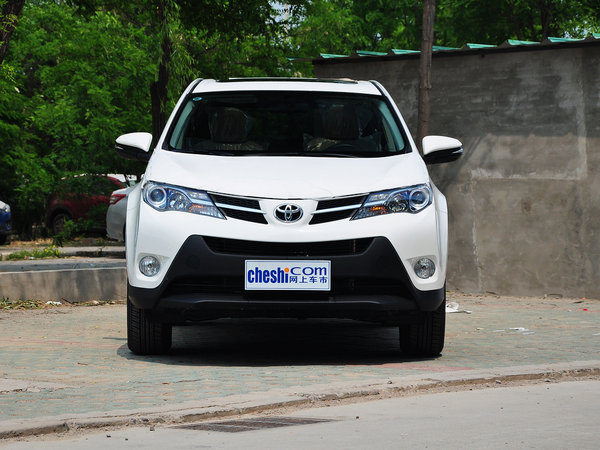 一汽丰田 2.0l cvt 车头正面视角