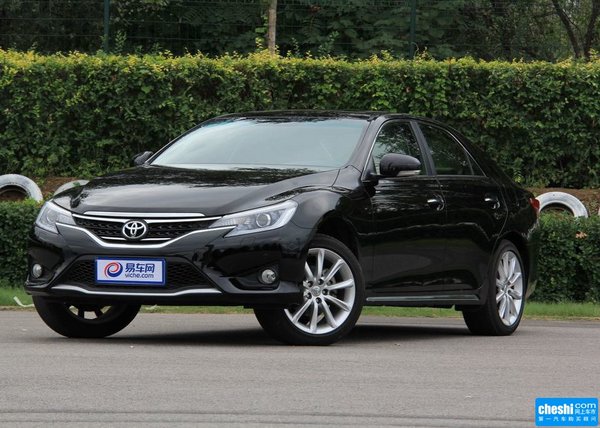 丰田锐志郑州优惠3.02万元 店内现车充足