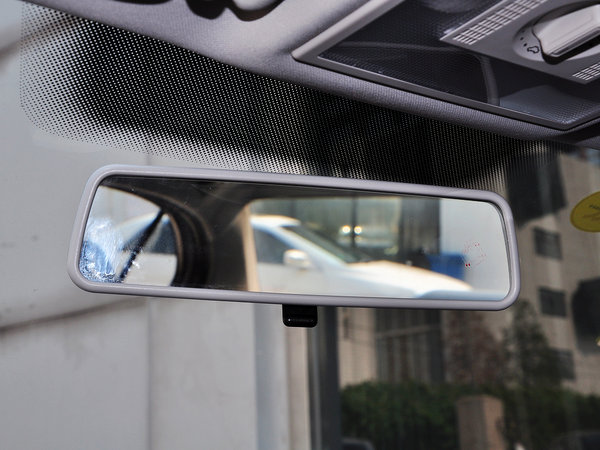 4tsi dsg 后视镜特写