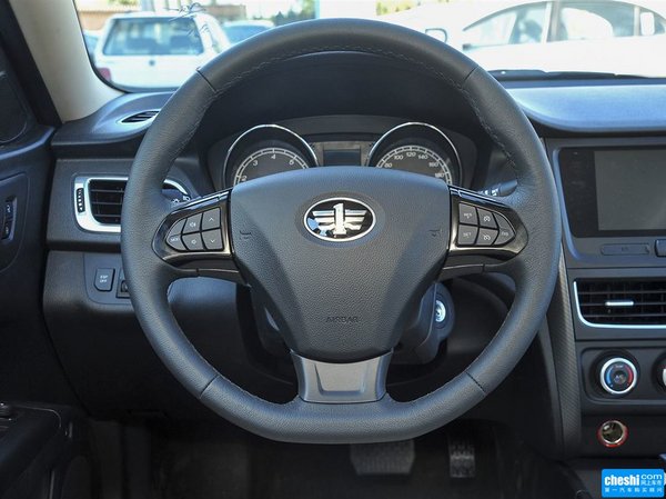 一汽奔腾 1.6l 方向盘整体