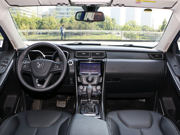 驭胜s330售价888万元起目前暂无优惠