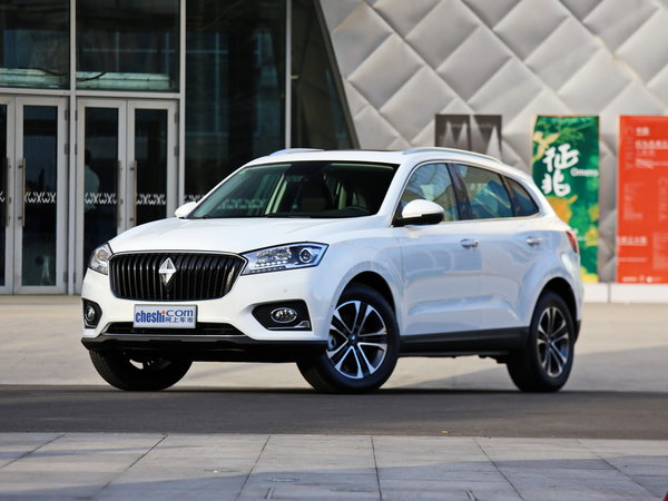 宝沃汽车  28t 7座四驱旗舰型 左前正45度