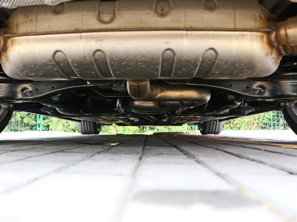 奥迪(进口)  s3 改款 底盘