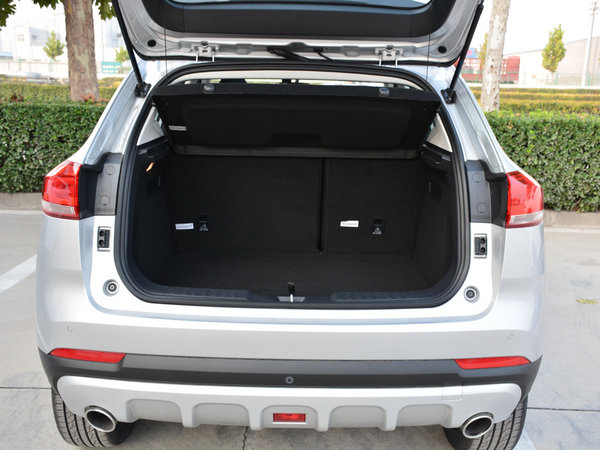 哈弗汽车  蓝标 1.5t 后备箱