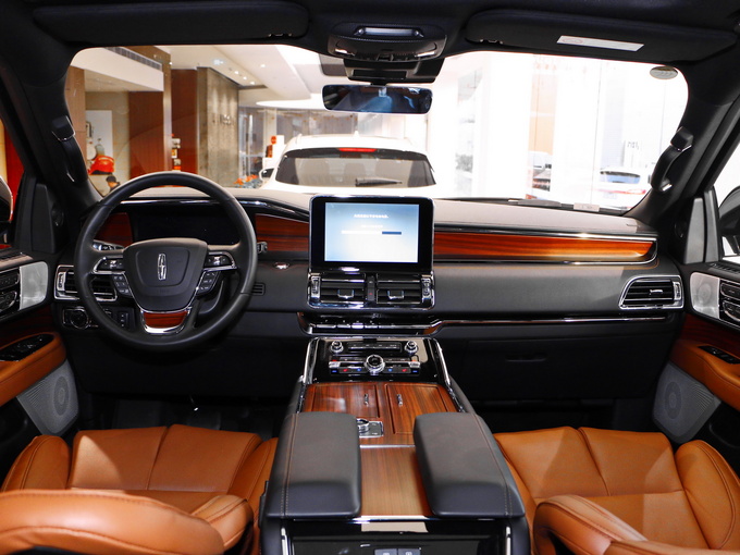 林肯  3.5t 大中控全景