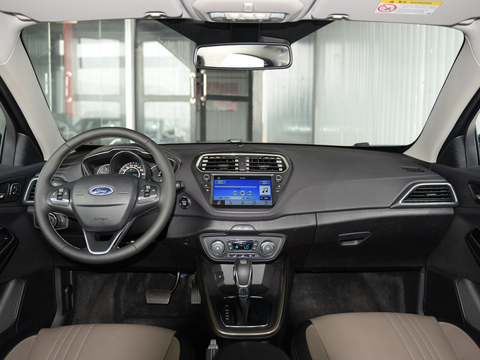 长安福特 ecoboost 125 大中控全景