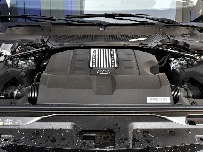 路虎  3.0 v6 发动机