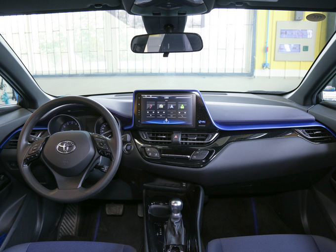 丰田chr让利促销中现优惠高达15万