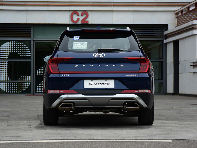 北京现代  380 tgdi top 正后